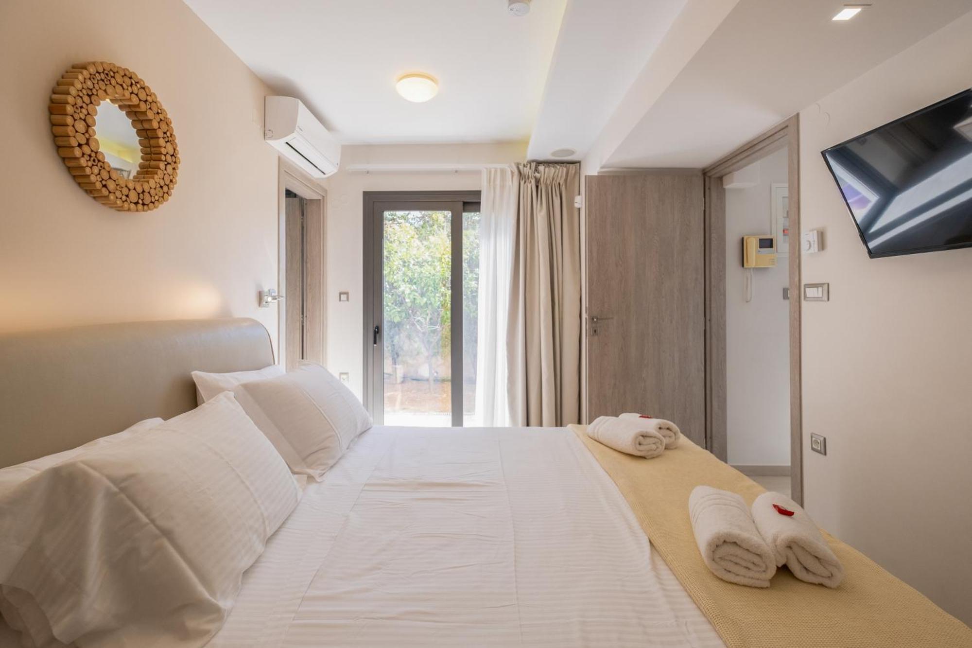 Glaros Casa Verde - Cozy Flat With Garden Near Beach カト・ダラトソ エクステリア 写真