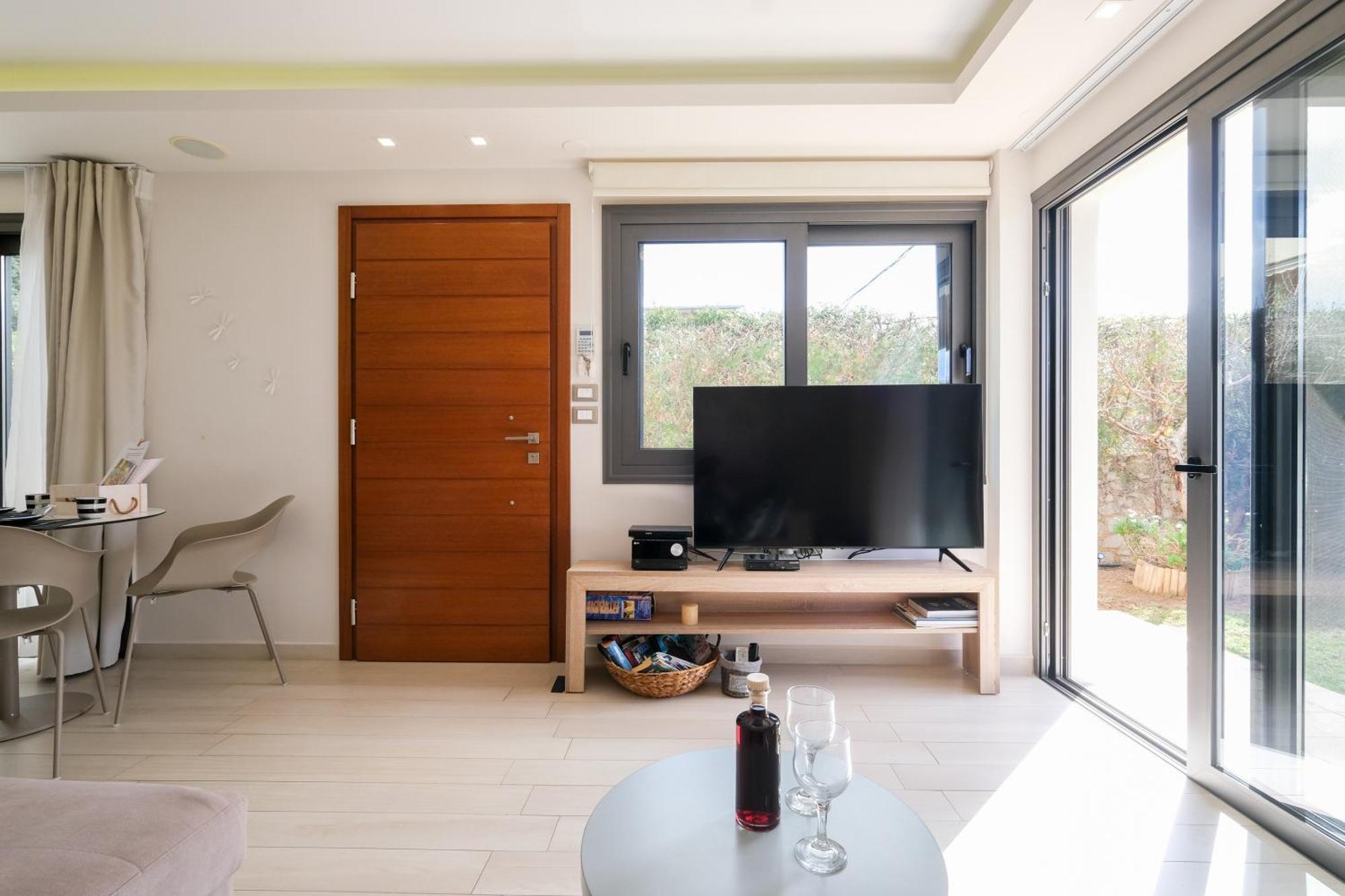 Glaros Casa Verde - Cozy Flat With Garden Near Beach カト・ダラトソ エクステリア 写真